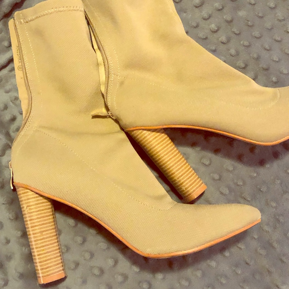 ankle boots